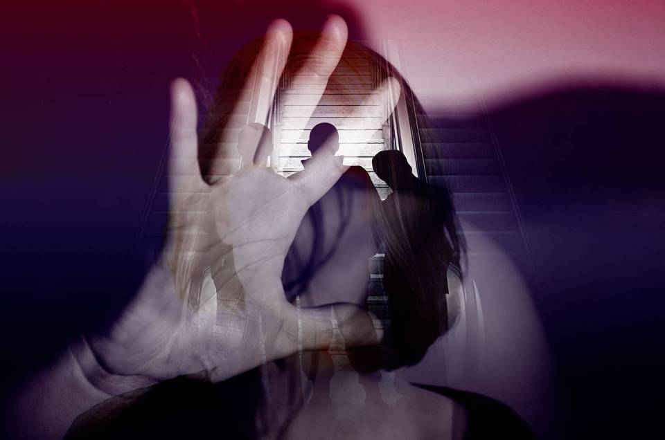 violent-5229512_1280